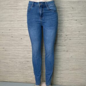 caprices-moda-aviles-pantalon-vaquero-brillos-01